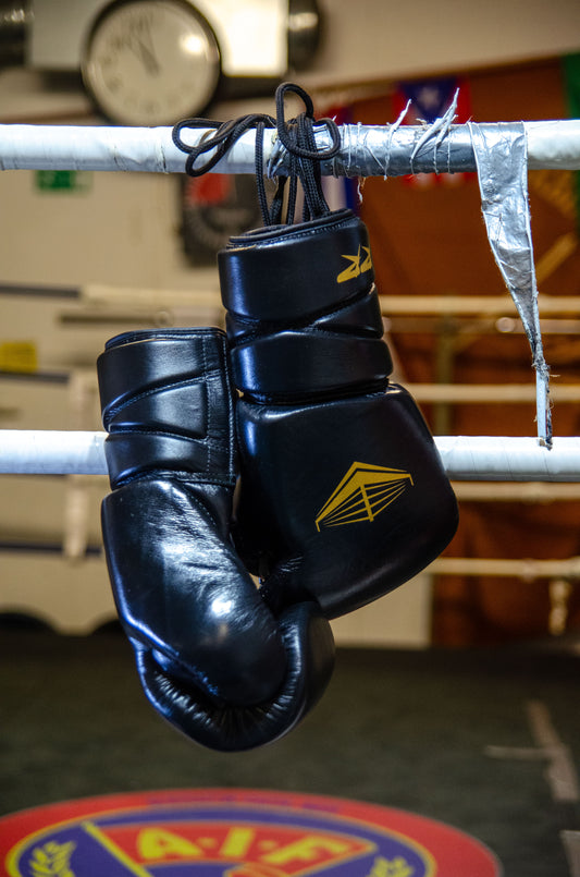 16 Oz, Svart, Lace up